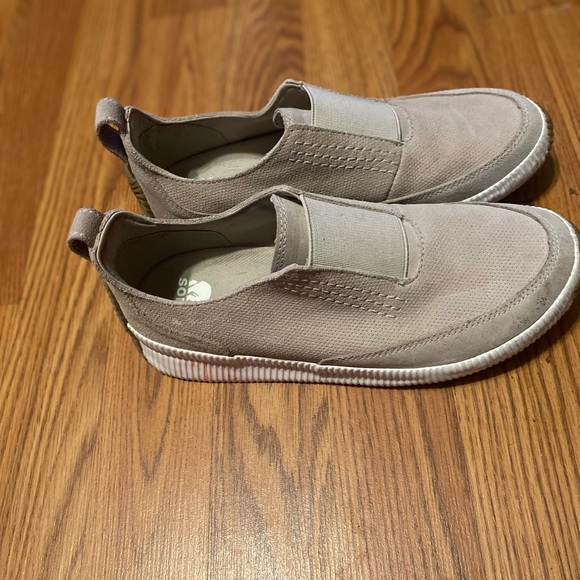 Sorel out n about tan slip on women's shoes soft taupe size 7 155 - Picture 9 of 10